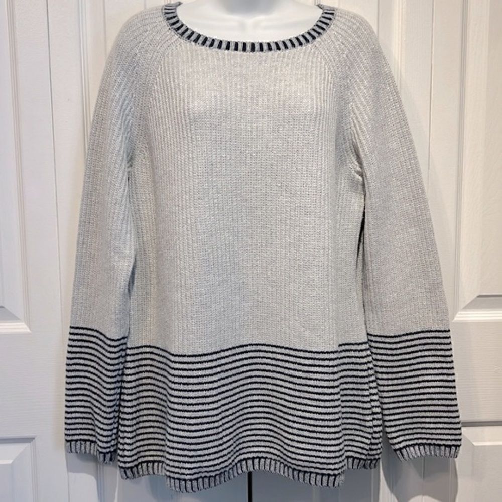 Rachel‎ Zoe Grey/Navy Crewneck Sweater Size Large